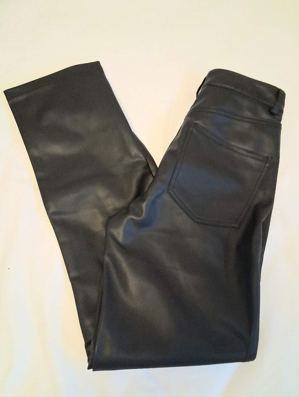 ZARA BLACK FAUX LEATHER PANT - SLEEK HIGH-WAIST STYLE